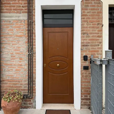 Casa Incorte 아파트 페라라